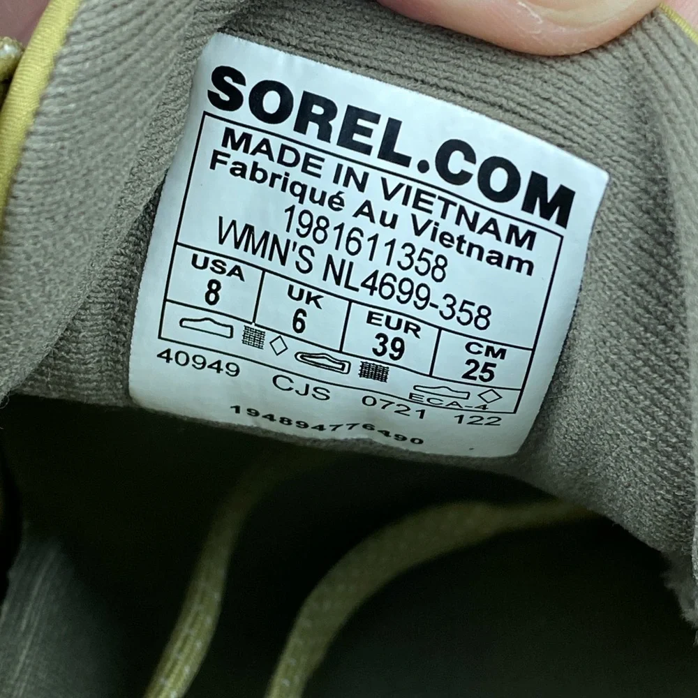 Sorel Kinetic Rnegd Float Olive Green Shoes NL4699-358 Women’s Sneaker Size 8